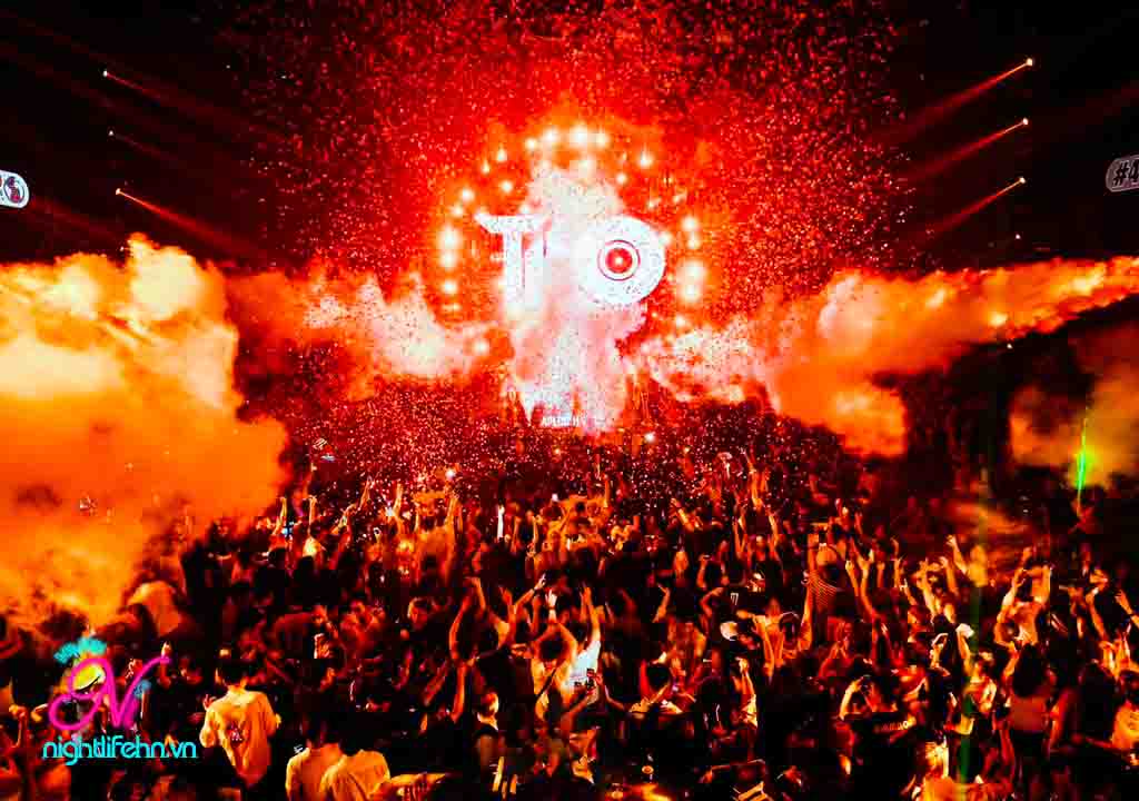 Không khí sôi động tại Aplus Hanoi 78 Yên Phụ Ba Đình nightlifehn.vn